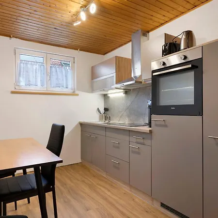 Apartment Winder 3 *