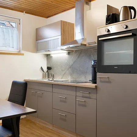 Winder 3 Apartment